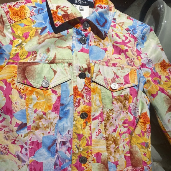 Colorful Versace jacket - Picture 3 of 8